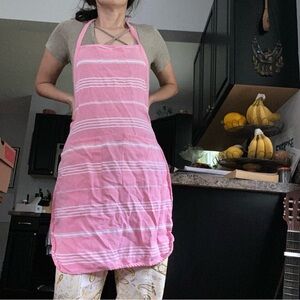 Turkish T pink white stripe cotton kitchen cooking apron with pockets
